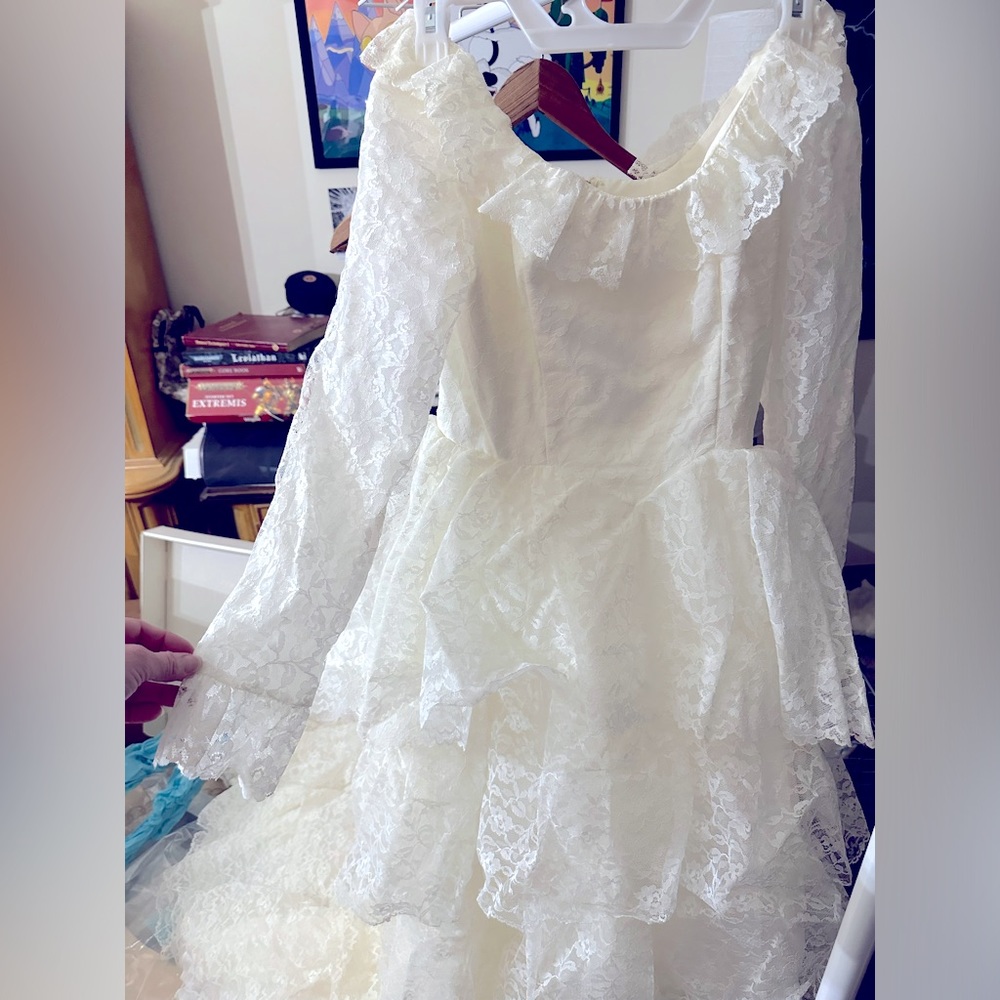 Vintage 1970 wedding dress
